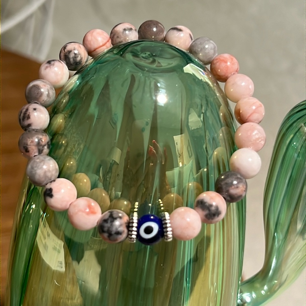 EVIL EYE MOONSTONE CRYSTAL BEADED BRACELET. NEW